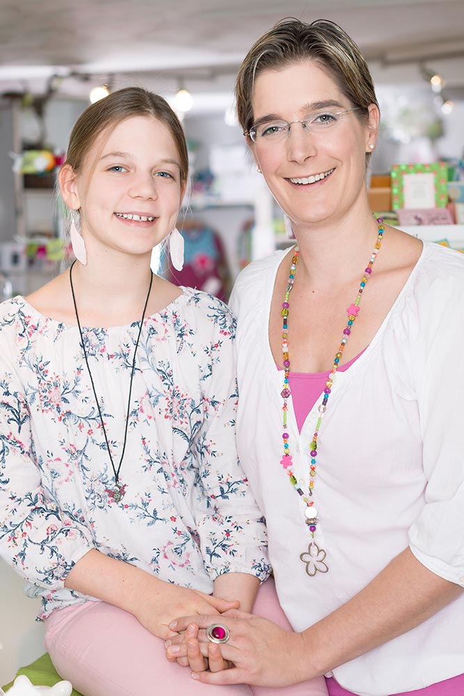 lilly kaefer ueber uns stotz mutter tochter 2015 vertikal